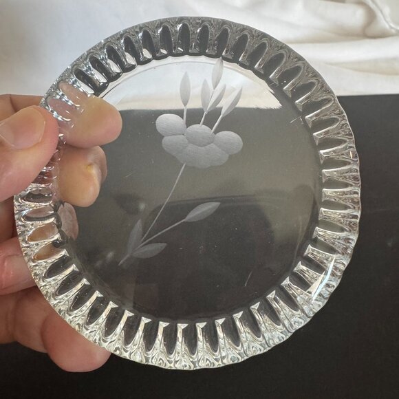 Etched Floral Clear Glass Trim Rim Paperweight Coaster Office Desk Home Decor - Picture 5 of 12